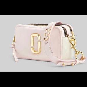 Marc Jacobs “THE SOFT SHOT 21